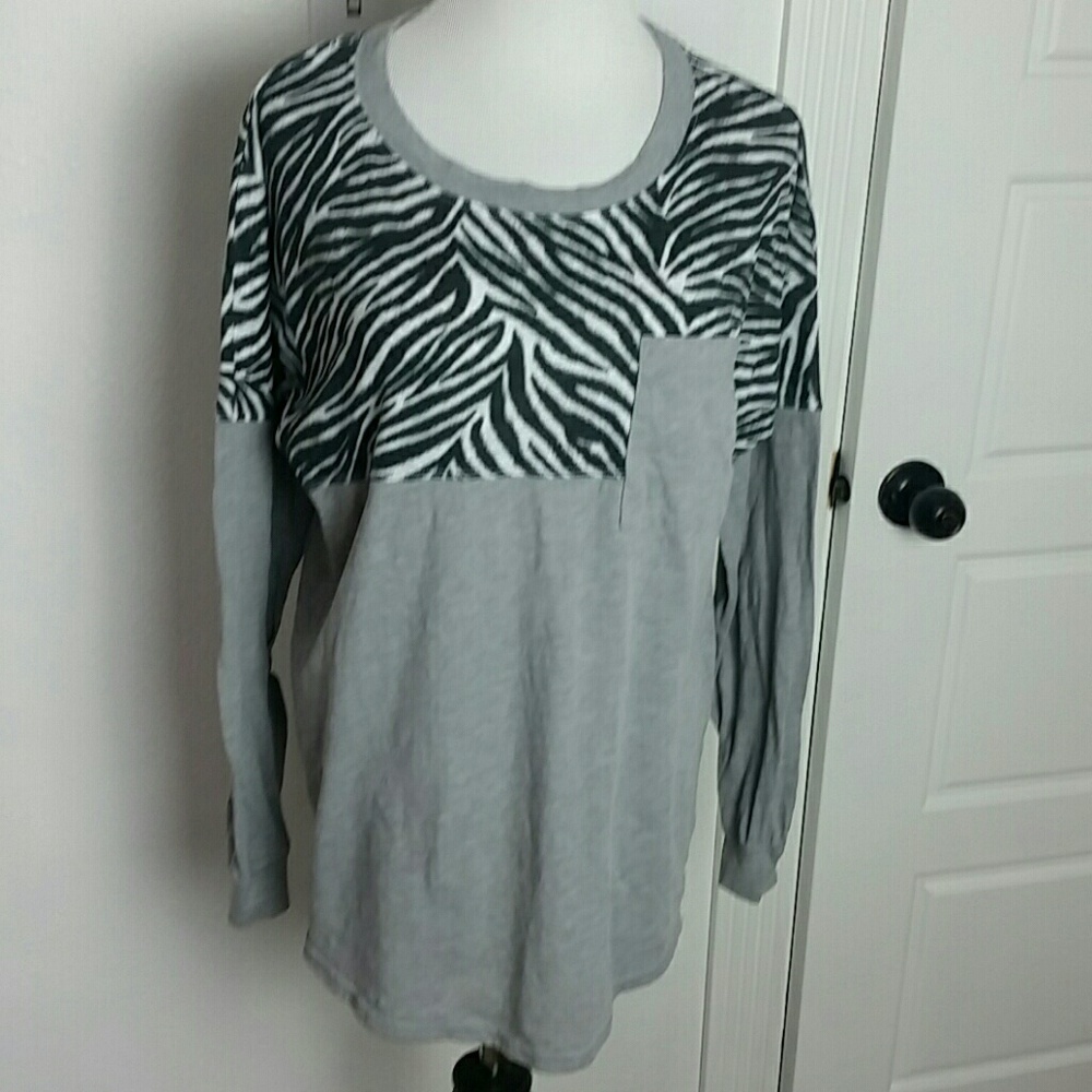 PINK l Crew Neck Zebra Tee Shirt D7